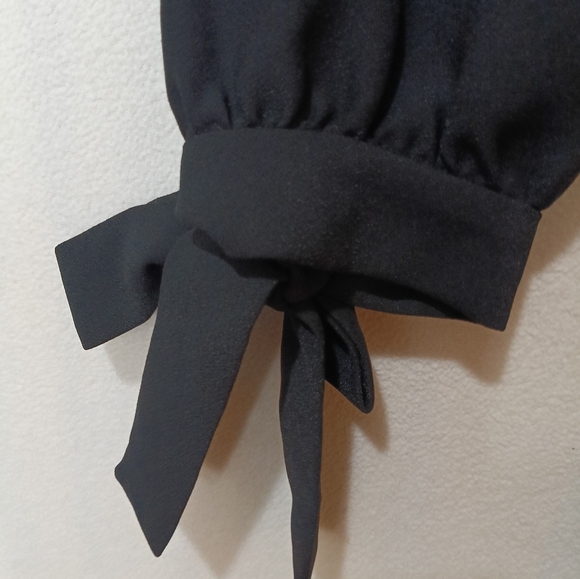 Banana Republic women's tie sleeve shift dress Size 6 Petite Black - Picture 3 of 7